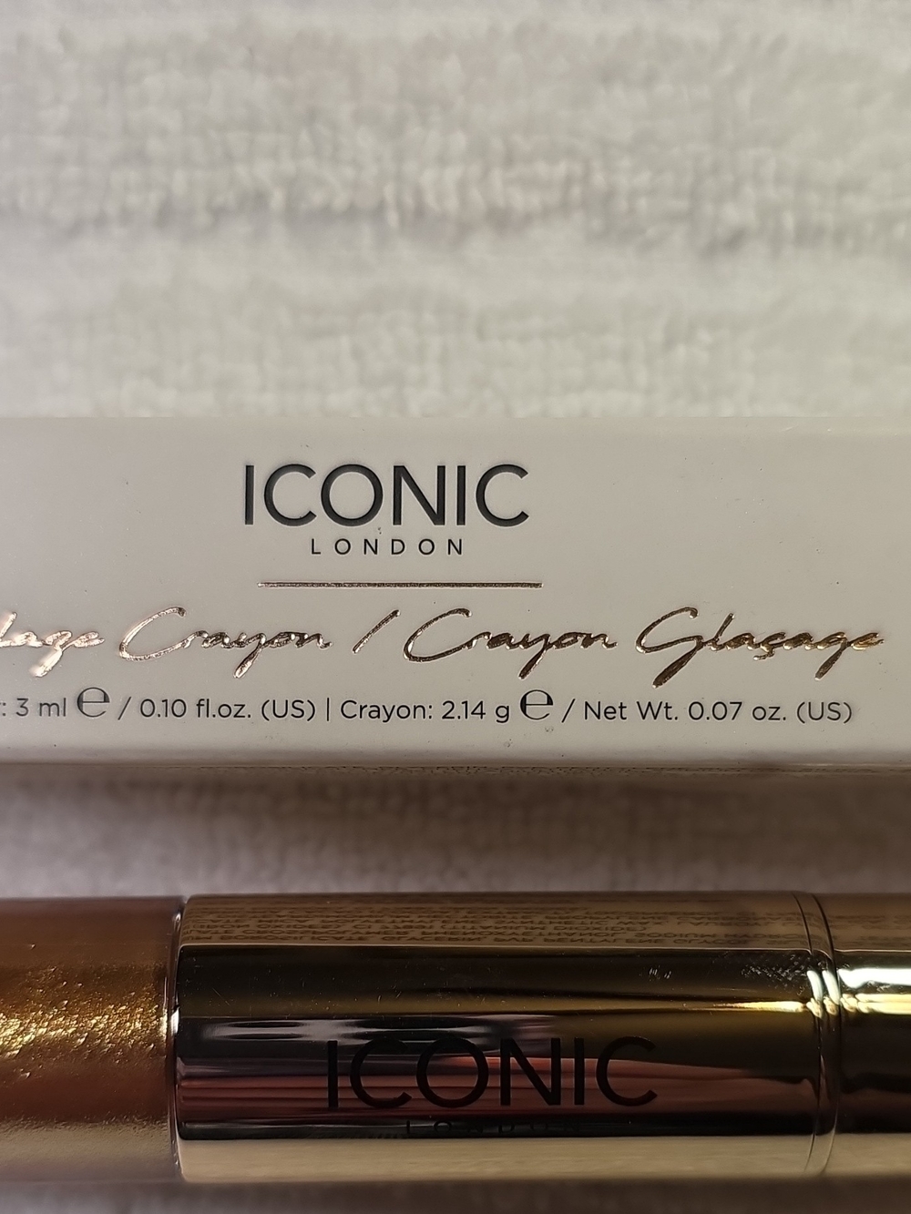 ICONIC London Metallic Bronze Eyeshadow Stick